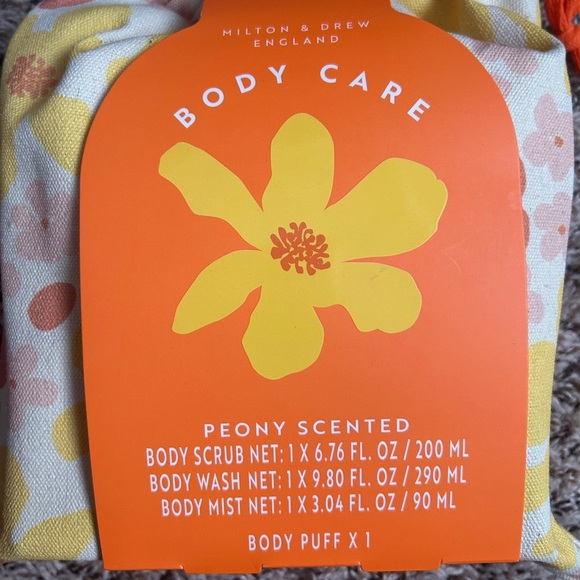 Milton & Drew Peony Scented Body Care Gift Set – 5 Piece – New - Picture 2 of 5